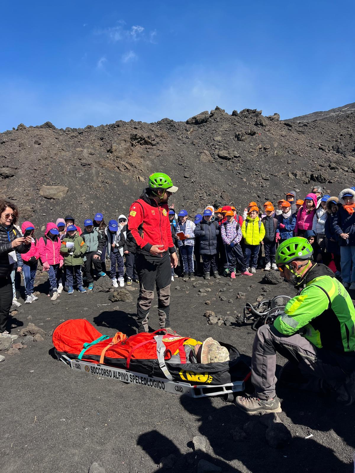 Educational walk with CNSAS volunteers